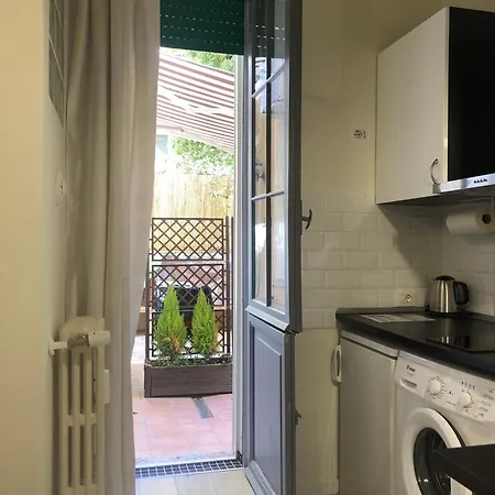 Apartment Secret Garden In Rome